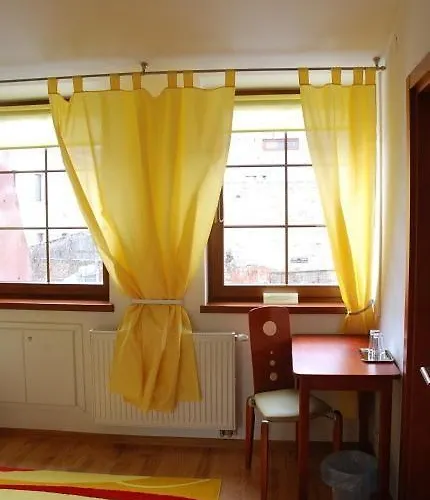 ゲストハウス Alex 2*